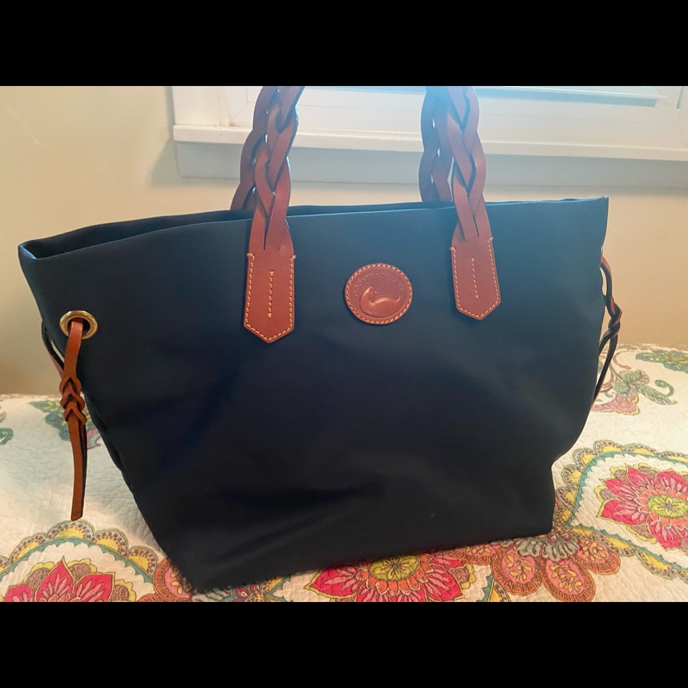 dooney & bourke bag